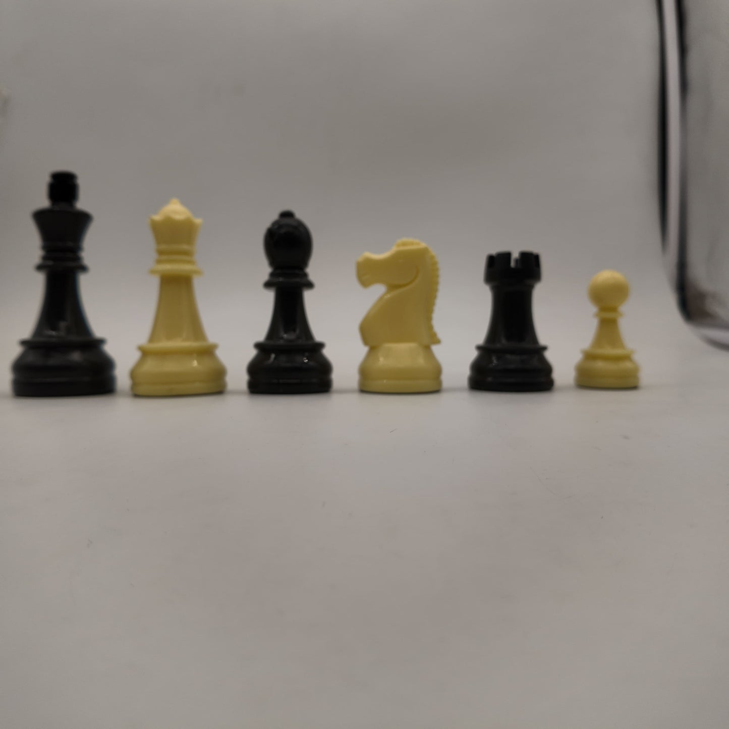 شطرنج الاتحاد الفاخر | وزيرين إضافيين + رقعة جلد + شنطة جلد